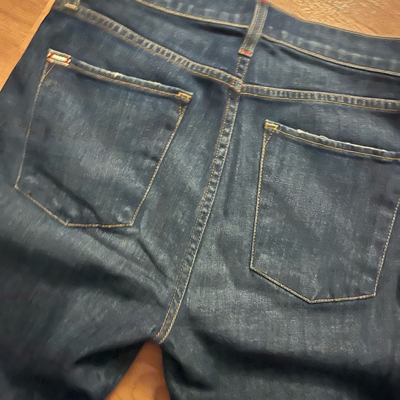 Alice + Olivia Glow Up skinny Jeans size 29 with red stripe - Picture 6 of 9